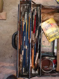 sign painting toolbox brushes
